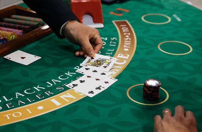 Khám phá cách chơi danh bai doi thuog và mẹo trúng lớn với danh bai doi thuog hot nhất 2024